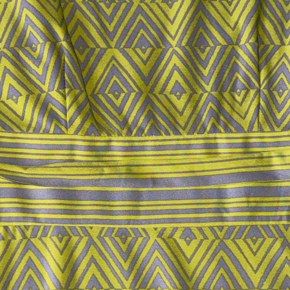 The Limited Maxi Dress - Picture 3 of 10